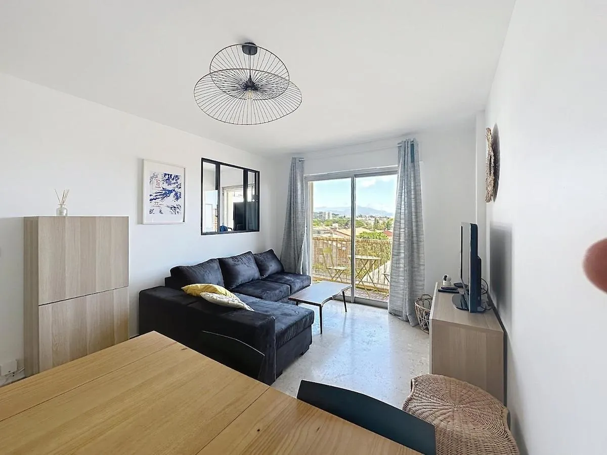 2P Sea View, Very Central Saint-Laurent-du-Var Apartamento